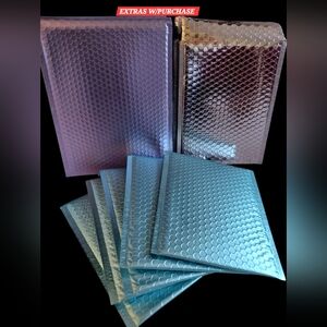 NWT -15ct. Iridescent Metallic Bubble Mailer Mix –8.5x11,8x10, 6.5x10